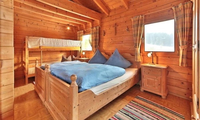 Hauzenberg Apartment | Cozy Ferienhäuschen with Scenic Views and Family Amenities