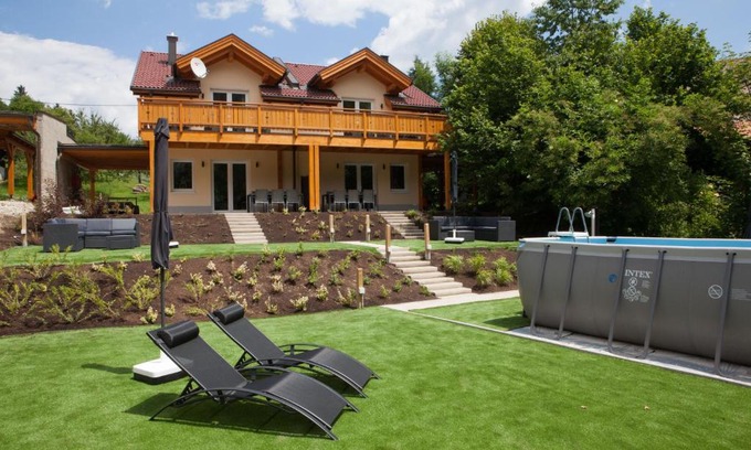 Arnoldstein House | Experience Ferienhäuser Glück Auf: Spa, Sauna & Hot Tubs