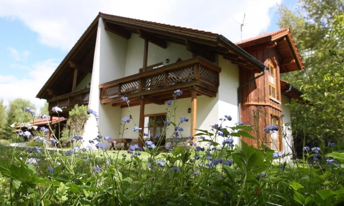 Habischried House | Explore Ferienhäuser "In der Waldperle" - Pet & Child Friendly