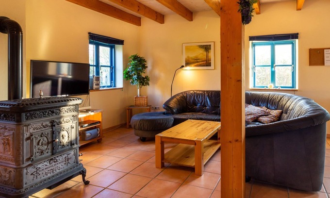 Neuenkirchen Apartment | Delightful Ferienhaus 2D with Ocean Views and Spa Access
