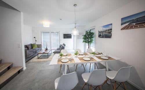Owingen House | Pet-Friendly Ferienhaus Albert: 4-Star Family Getaway