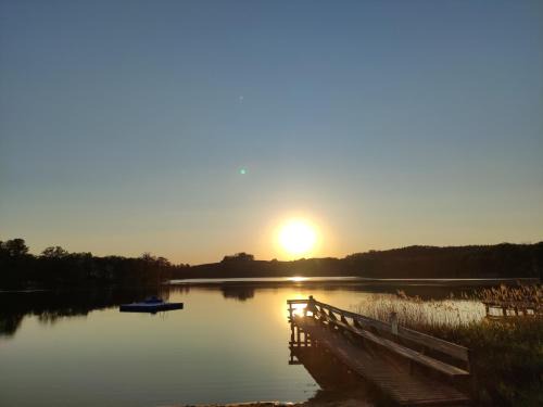 Buelow House | Pet-Friendly Retreat at Ferienhaus Altes Kabinett