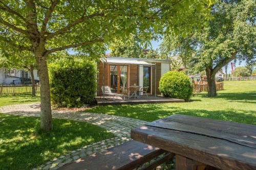 Deggenhausertal House | Family-Friendly Retreat at Ferienhaus Am Heidenbach