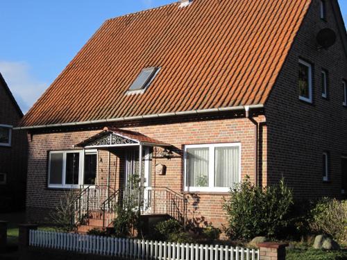 Reinsehlen Apartment | Family-Friendly Retreat at Ferienhaus Am Hohen Berg