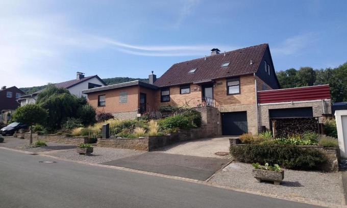 Coppenbrugge House | Relax at Ferienhaus am Ith - Family & Pet Friendly Retreat