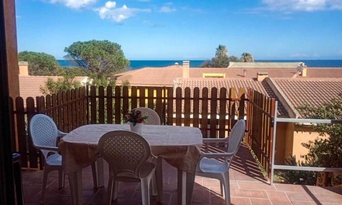 Villaputzu Apartment | Idyllic Ferienhaus am Meer with Pool & Pet-Friendly Amenities
