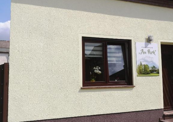 Lobnitz House | Family-Friendly Ferienhaus Am Park with Relaxing Hot Tub