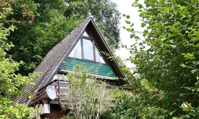 Leinsweiler Apartment | Inviting Ferienhaus Am Rehsteig: Pet-Friendly Retreat