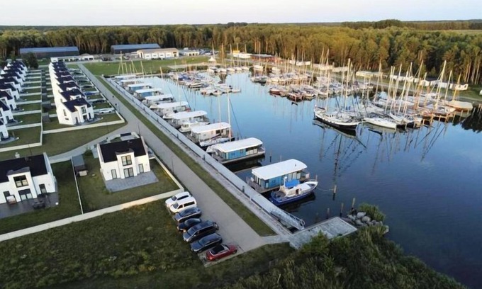 Peenemuende House | Explore Ferienhaus am Yachthafen: Pet-Friendly Retreat