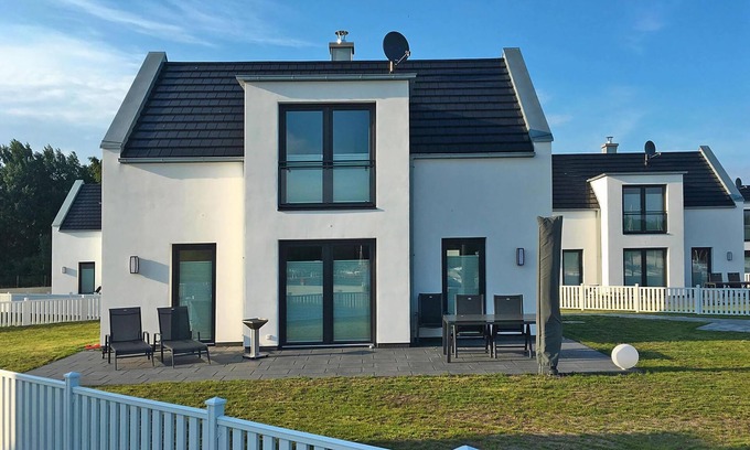 Peenemuende House | Scenic Ferienhaus am Yachthafen in Peenemünde