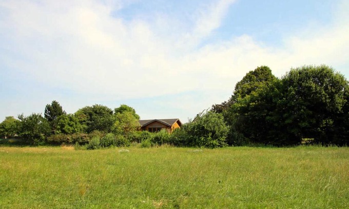 Luhmannsdorf Apartment | Exceptional Ferienhaus an der Wiese - Pet & Child Friendly
