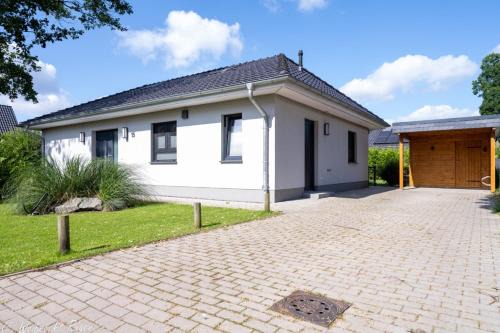 Zudar House | Pet-Friendly Ferienhaus Anker with a 9/10 Guest Rating