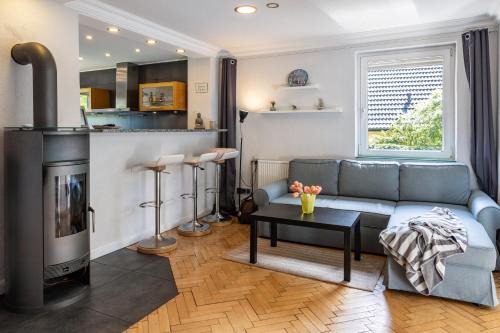 Quickborn House | Pet-Friendly Retreat at Ferienhaus Baumann for Families