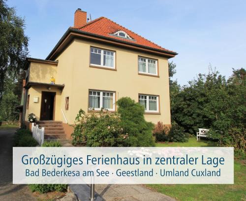 Bad Bederkesa House | Ideal Family Retreat at Ferienhaus Beerster Sonne am See