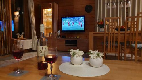 Rotacker House | Family-Friendly 4-Star Holiday Home in Rotacker with Garden