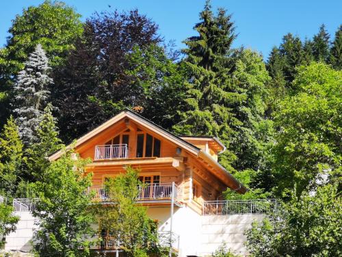 Ettal House | Discover Family-Friendly Comfort at Chalet-Ettal