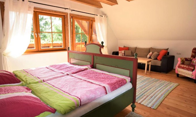 Turnau House | Pet-Friendly Getaway at Ferienhaus Dirnbacher Hütte