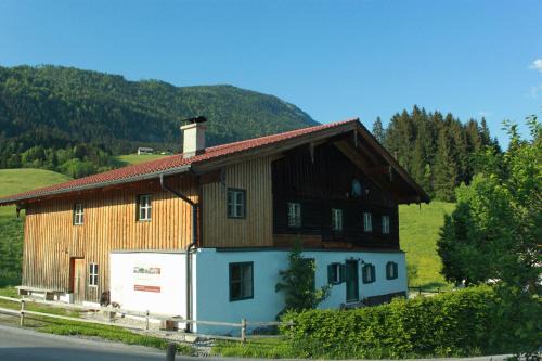 Abtenau House | Exceptional Ferienhaus Eckstoa with Oceanfront Views