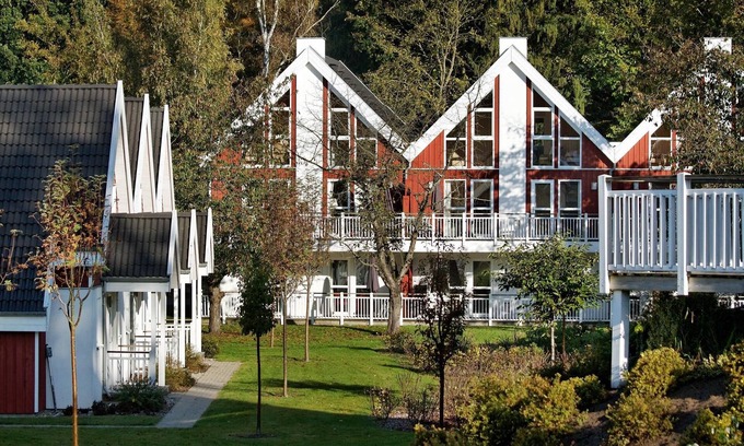Bad Saarow House | Experience FH Fünen XXL: Family-Friendly Oasis with Sauna