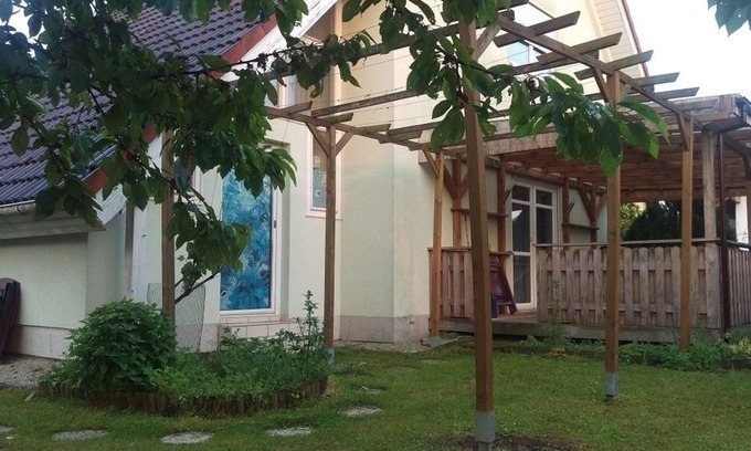 Lauchroden House | Ideal Ferienhaus for 10 Guests in Gerstungen with Kitchen