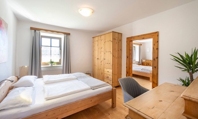 Radstadt House | Spacious Holiday Home for 10 Guests in Radstadt