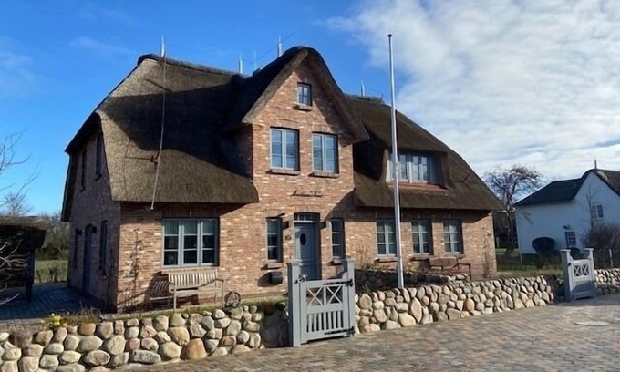 Nieblum House | Family-Friendly Ferienhaus für 4 Gäste in Nieblum