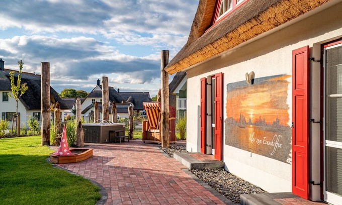 Parow House | Ideal Getaway for 6 Guests in Kramerhof with Spa & Hot Tub