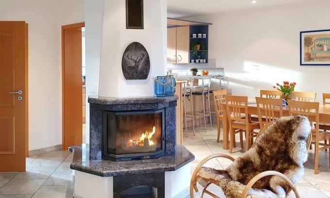 Mecklenburgische Kleinseenplatte House | Ideal Ferienhaus for 7 Guests with Ocean View in Diemitz