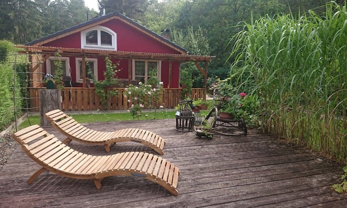 Milmersdorf House | Nature Retreat with Pool & Private Swimming Dock