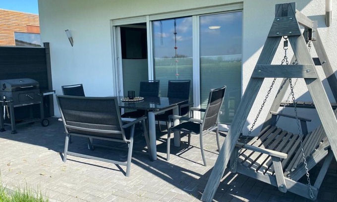 Sehestedt House | Family-Friendly Retreat at Ferienhaus Familiennest