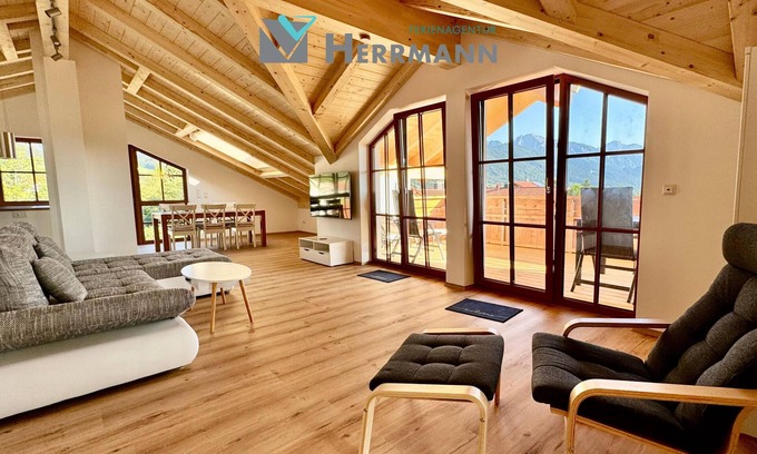 Trauchgau Apartment | Family-Friendly Ferienhaus Gartenglück with Kitchen Access