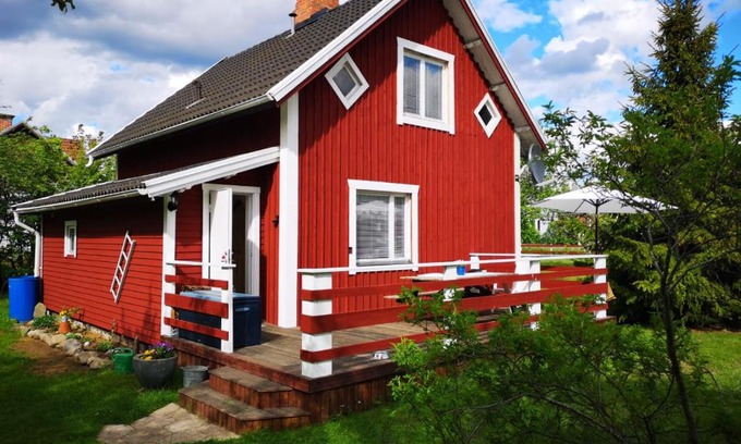 Rosenfors House | Pet-Friendly Ferienhaus Heidi with Ocean View & Hot Tub