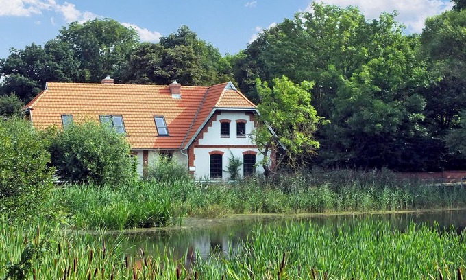 Hohen Demzin House | Charming Holiday Home: Former Watermill with Spa & Kitchen