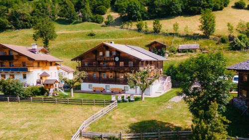 Matrei in Osttirol House | Unforgettable Holidays at Ferienhaus Innerkienzerhof