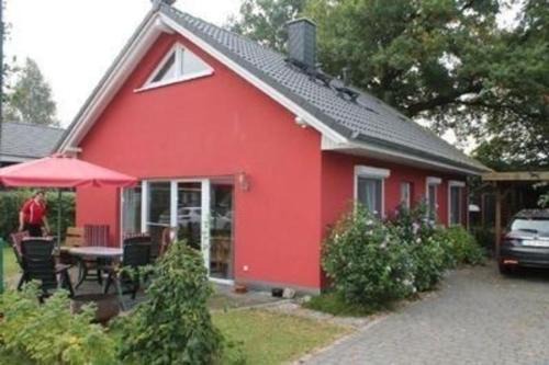 Dummer House | Family-Friendly Stay at Ferienhaus Jökefine, Pet Welcome!