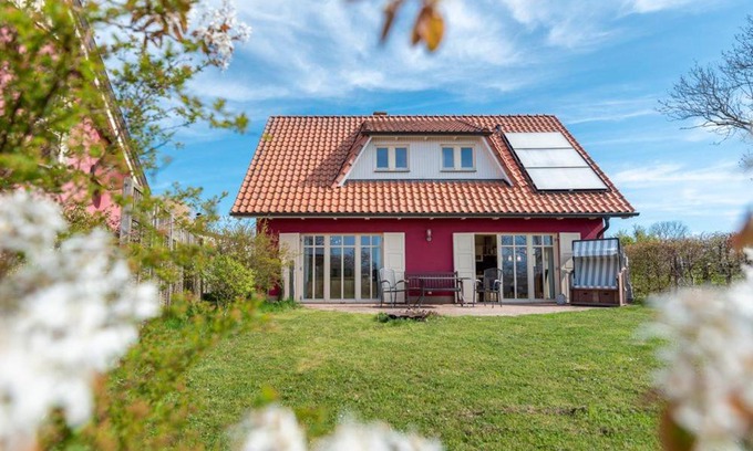 Usedom House | Cozy Ferienhaus Karnin A with Oceanfront Views