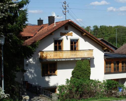 Klingenbrunn Apartment | Pet-Friendly Retreat at Ferienhaus Klingenbrunn