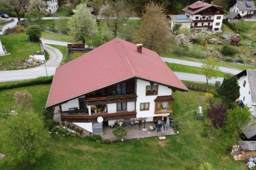 Weissbriach Apartment | Pet-Friendly Retreat at Ferienhaus Koch Weißbriach