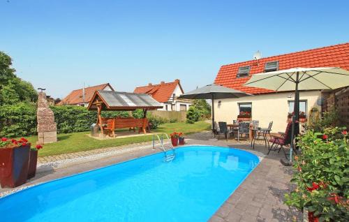 Kummerow House | Family-Friendly Ferienhaus Kummerow with Pool Access
