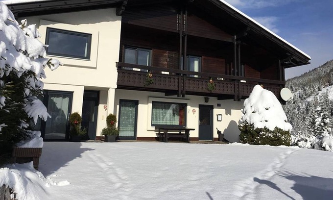Bad Kleinkirchheim Apartment | Ferienhaus Latschen - Appartement Latschen & Ferienhaus A.d. Nockalmbahn