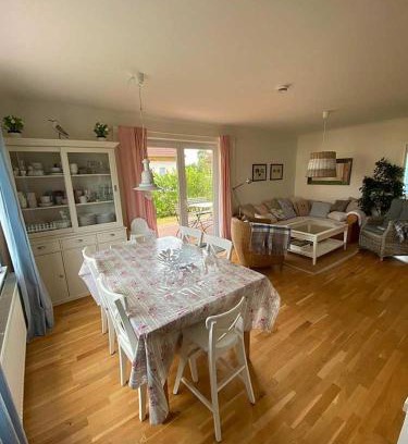 Drei House | Relax at Ferienhaus Möwennest: Pet Friendly, Oceanfront Views