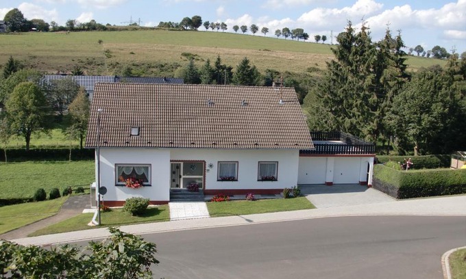 Hallschlag House | Discover Ferienhaus Margaretha: Family-Friendly Retreat