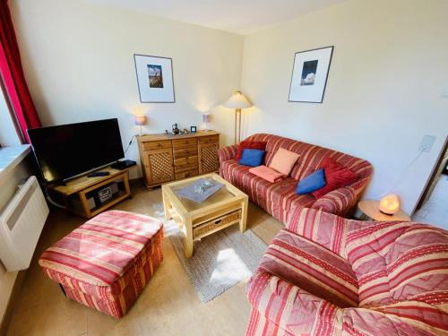 Diedrichshagen House | Budget-Friendly Ferienhaus Meersand with Family & Pet Amenities