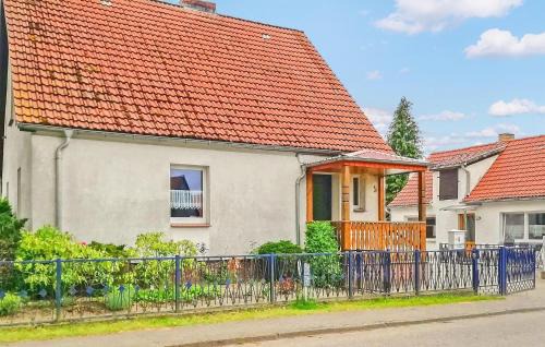 Qualzow House | Discover Ferienhaus Mirow Ot Qualzow - Family & Pet Friendly