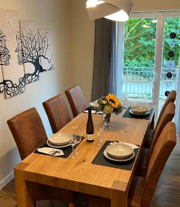Koppelberg Apartment | New Ferienhaus Moselhöhe: Oceanfront Family Retreat