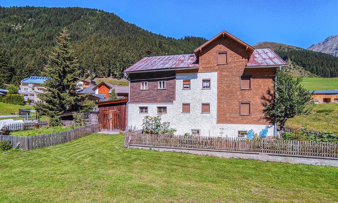 Mathon House | Conveniently Located Vacation Home near Ischgl with Spa
