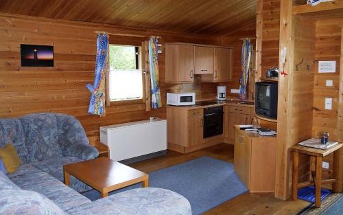 Viechtach House | Pet-Friendly Retreat at Feriendorf Jägerpark, Bayerischer Wald
