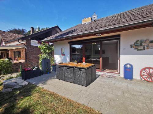 Brueggen House | Family-Friendly Retreat at Ferienhaus Oebel in Brüggen