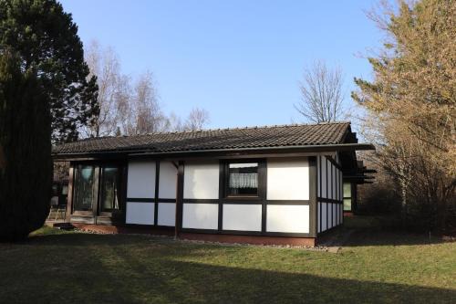 Waldbrunn House | Pet-Friendly Ferienhaus Robinson at Schinderhanneseck