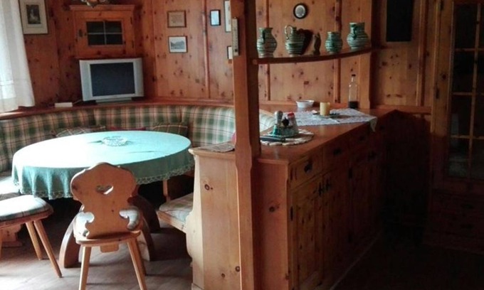 Hinterstoder House | Family-Friendly Ferienhaus Roman with Kitchen and Comfort